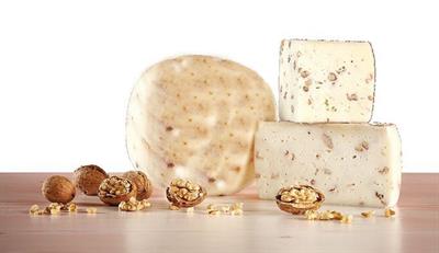 Caciotta fresca alle noci Sabelli
